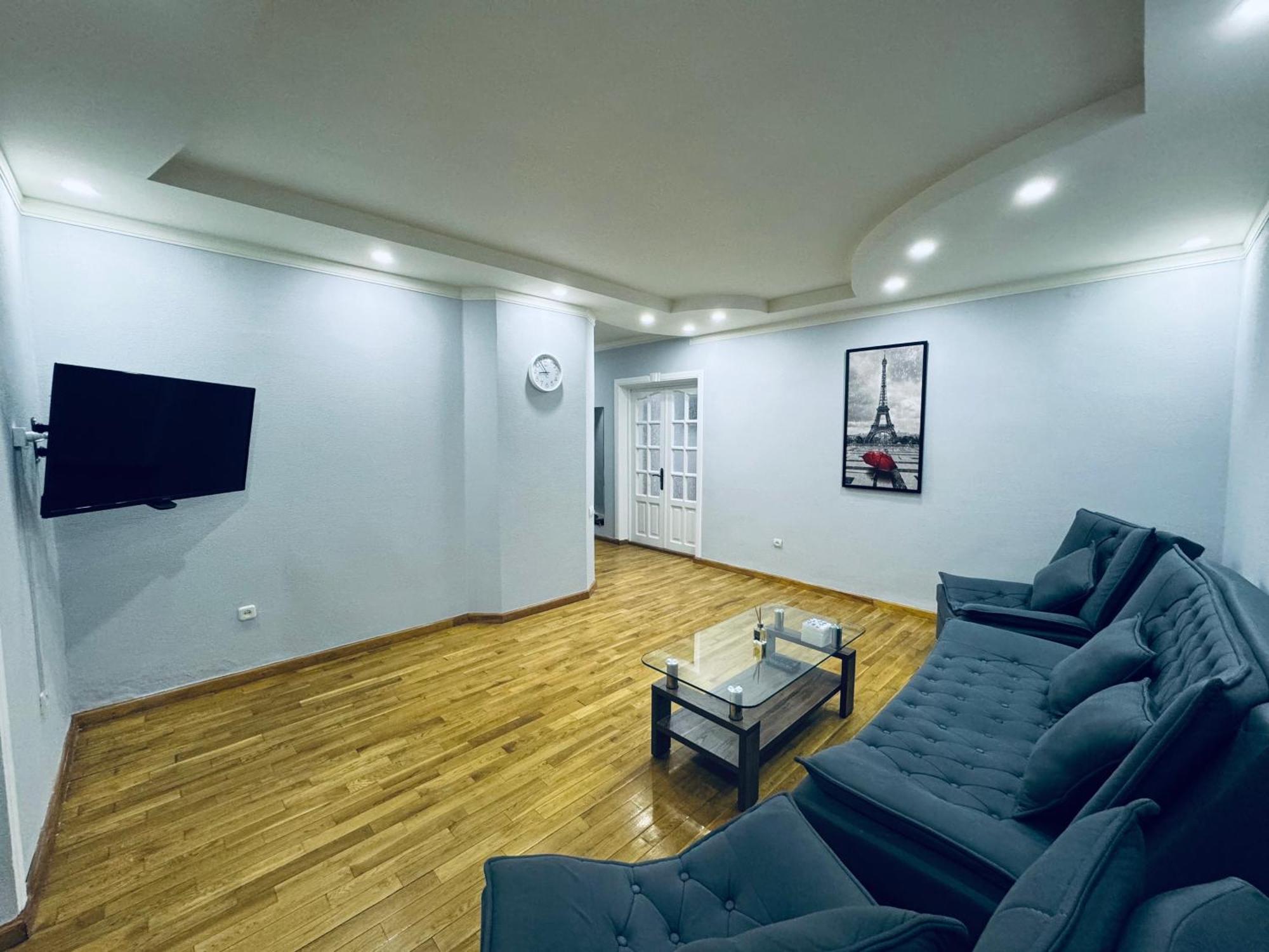 Classic Family Apart In The Center With 4 Rooms タシュケント エクステリア 写真