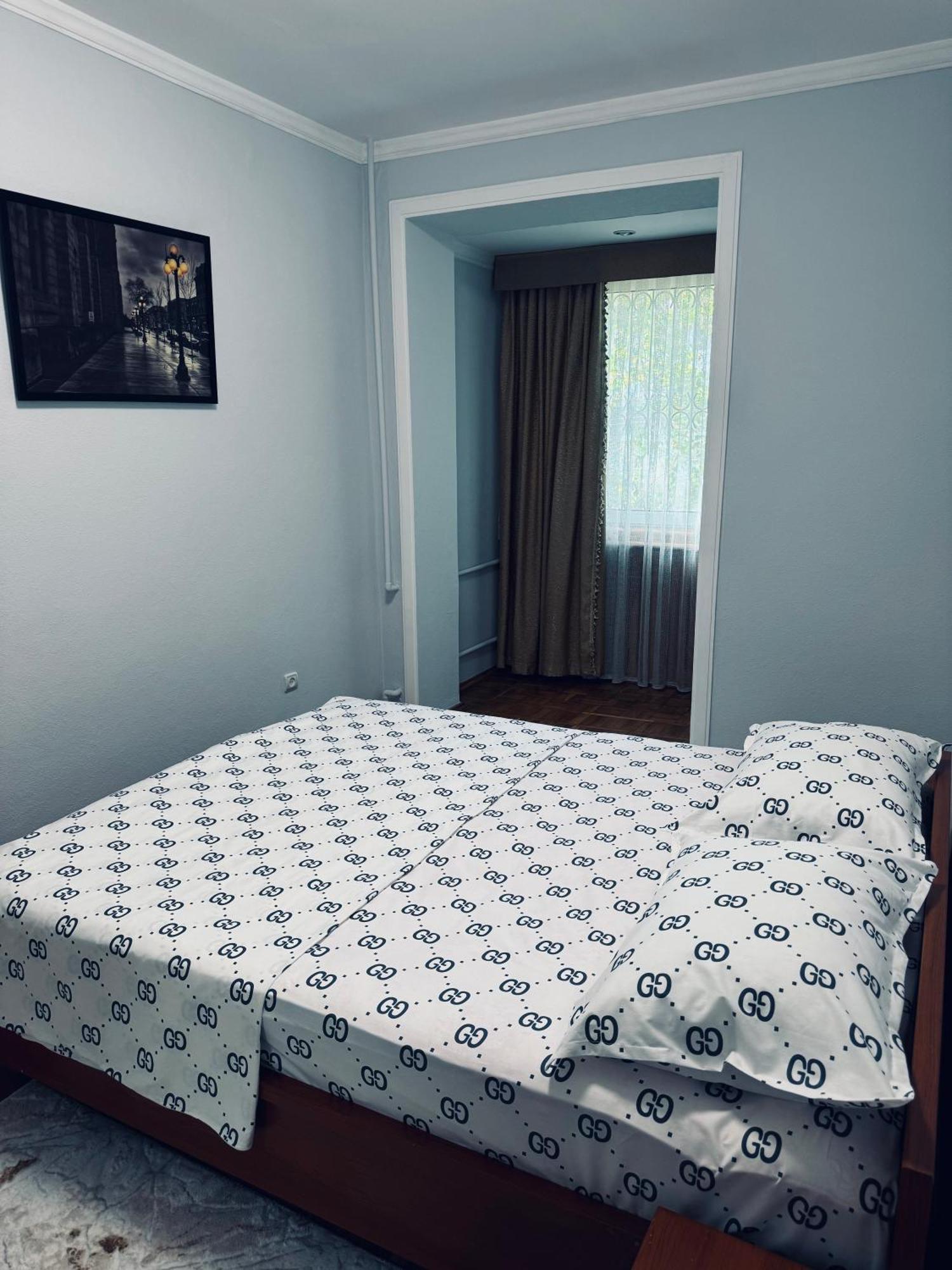 Classic Family Apart In The Center With 4 Rooms タシュケント エクステリア 写真