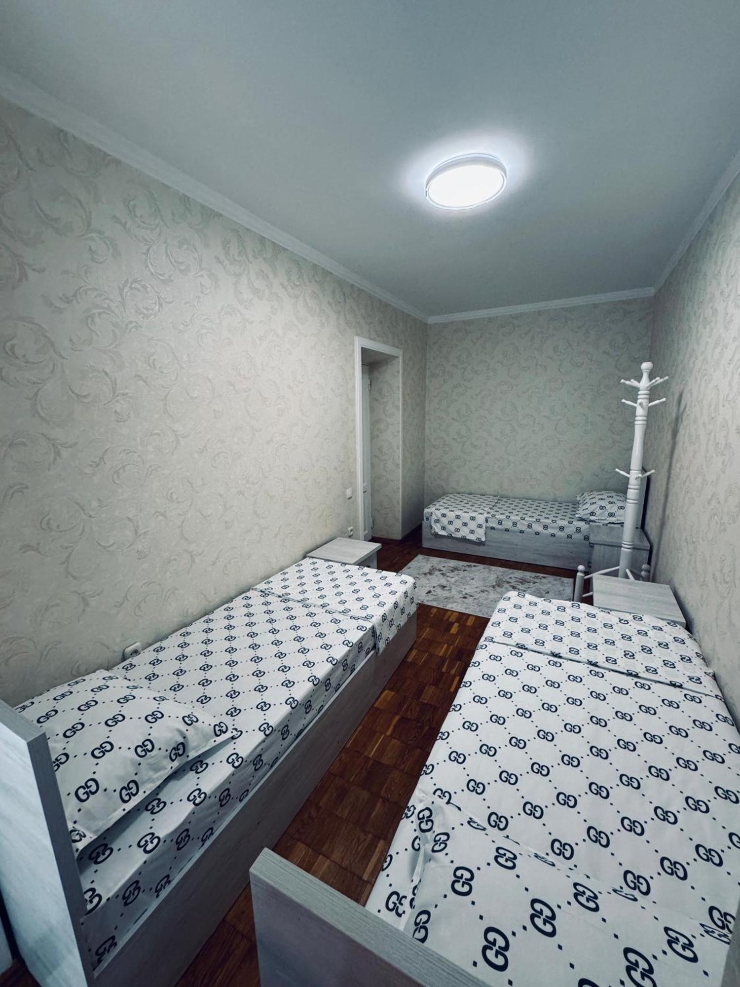 Classic Family Apart In The Center With 4 Rooms タシュケント エクステリア 写真